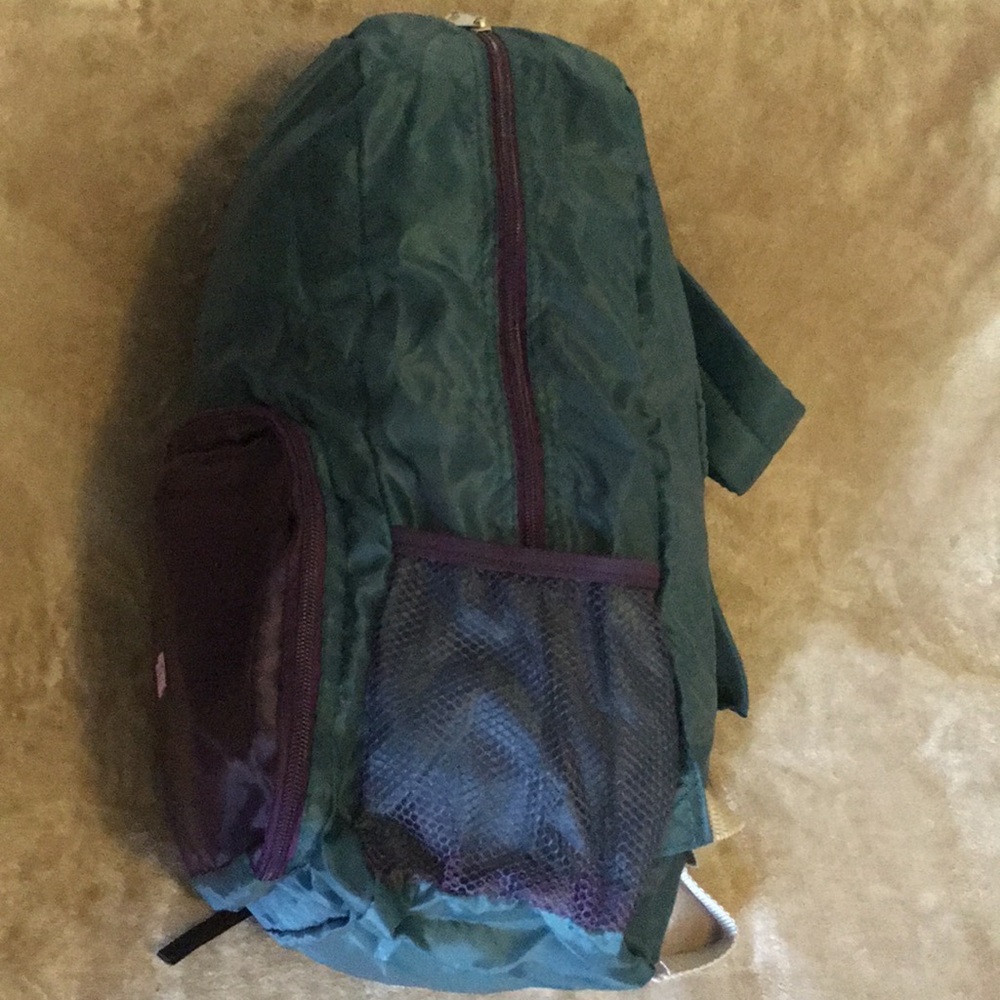 Avon Foldable Backpack - Picture 2 of 4